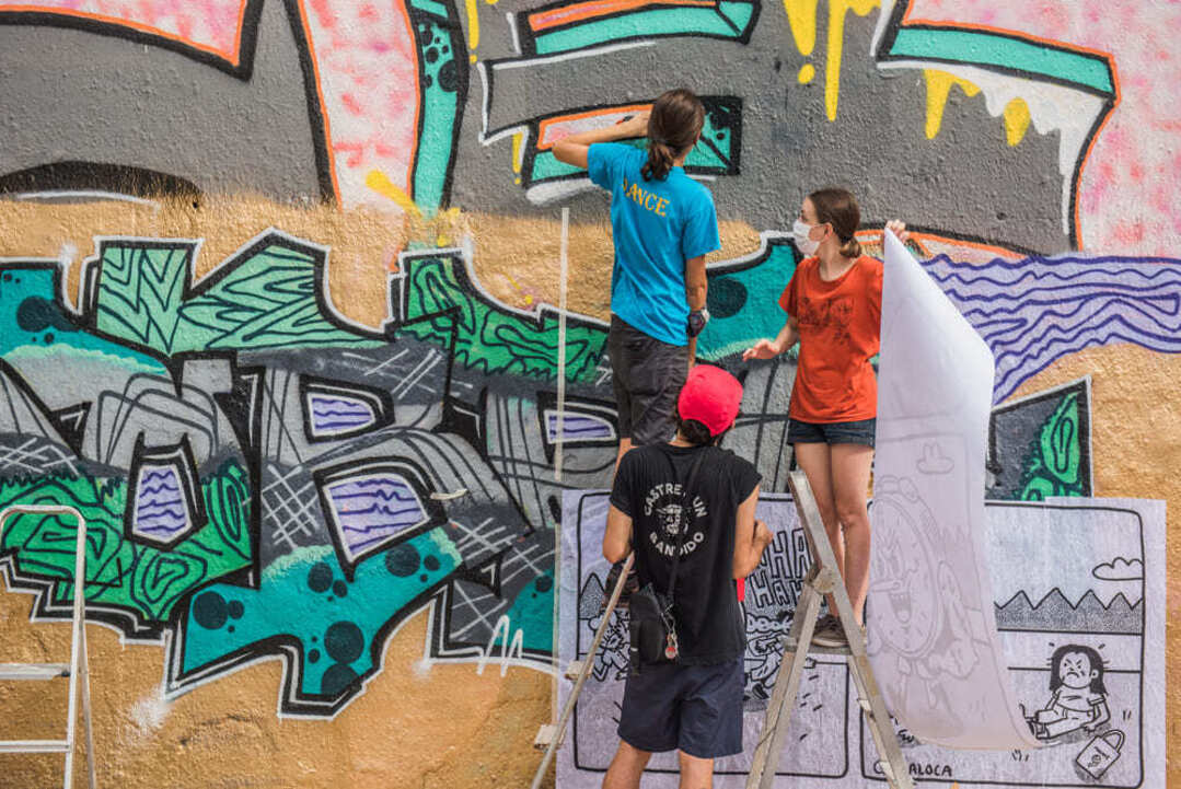 World Urban Art and Graffiti News RAVAL (IN)VISIBLE - ELISAVA