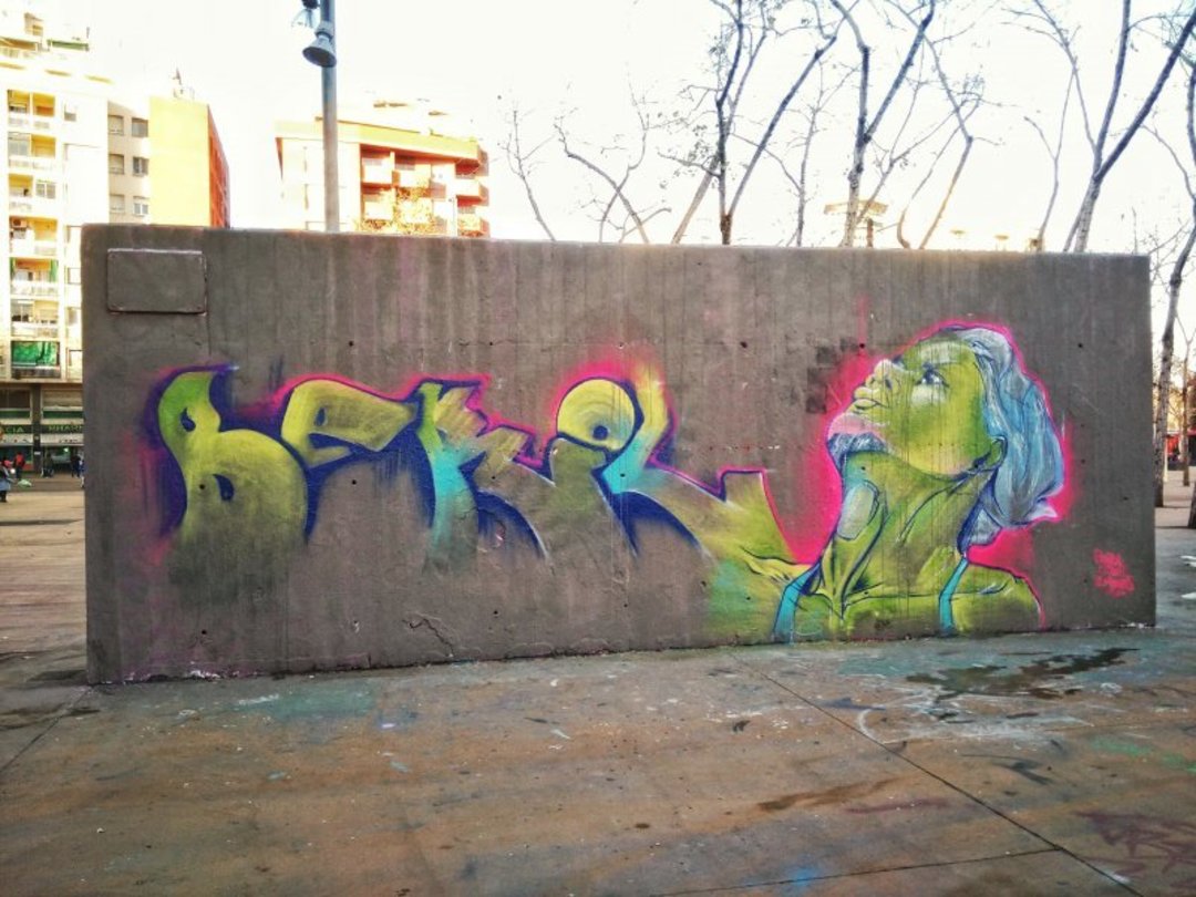 Wallspot - Berol377 -  - Barcelona - Tres Xemeneies - Graffity - Legal Walls - Lletres, Il·lustració
