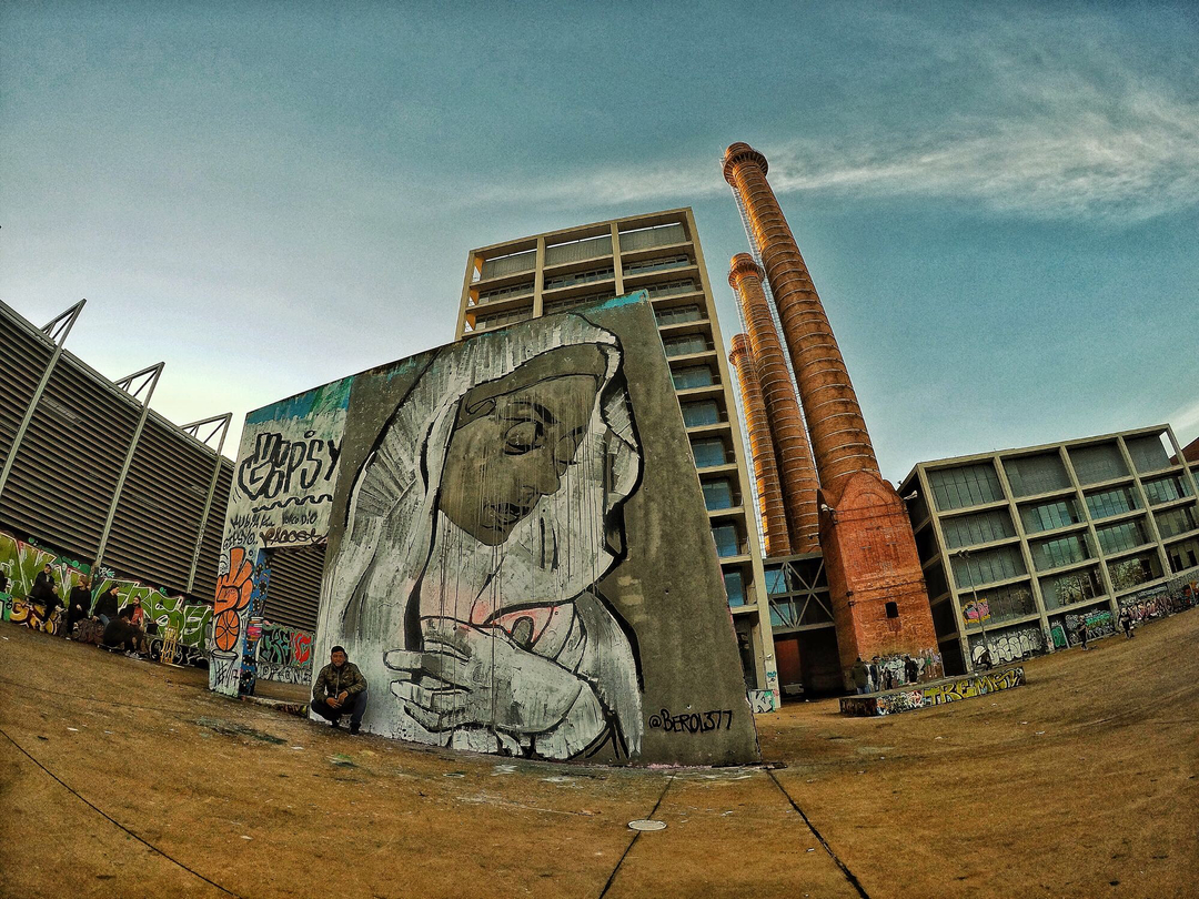 Wallspot - Berol377 -  - Barcelona - Tres Xemeneies - Graffity - Legal Walls - 