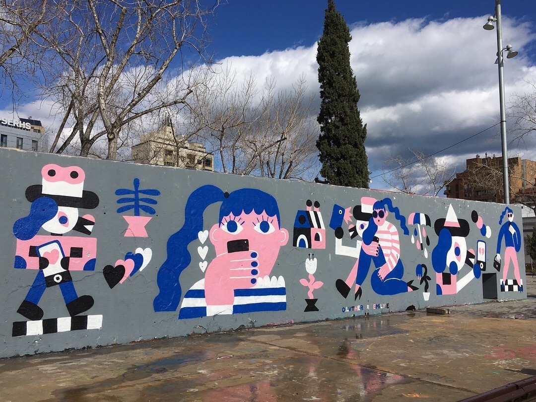 Wallspot - EmilyE - Smartphone Love Story with NinjaXpert & EmilyE - Barcelona - Tres Xemeneies - Graffity - Legal Walls - Illustration
