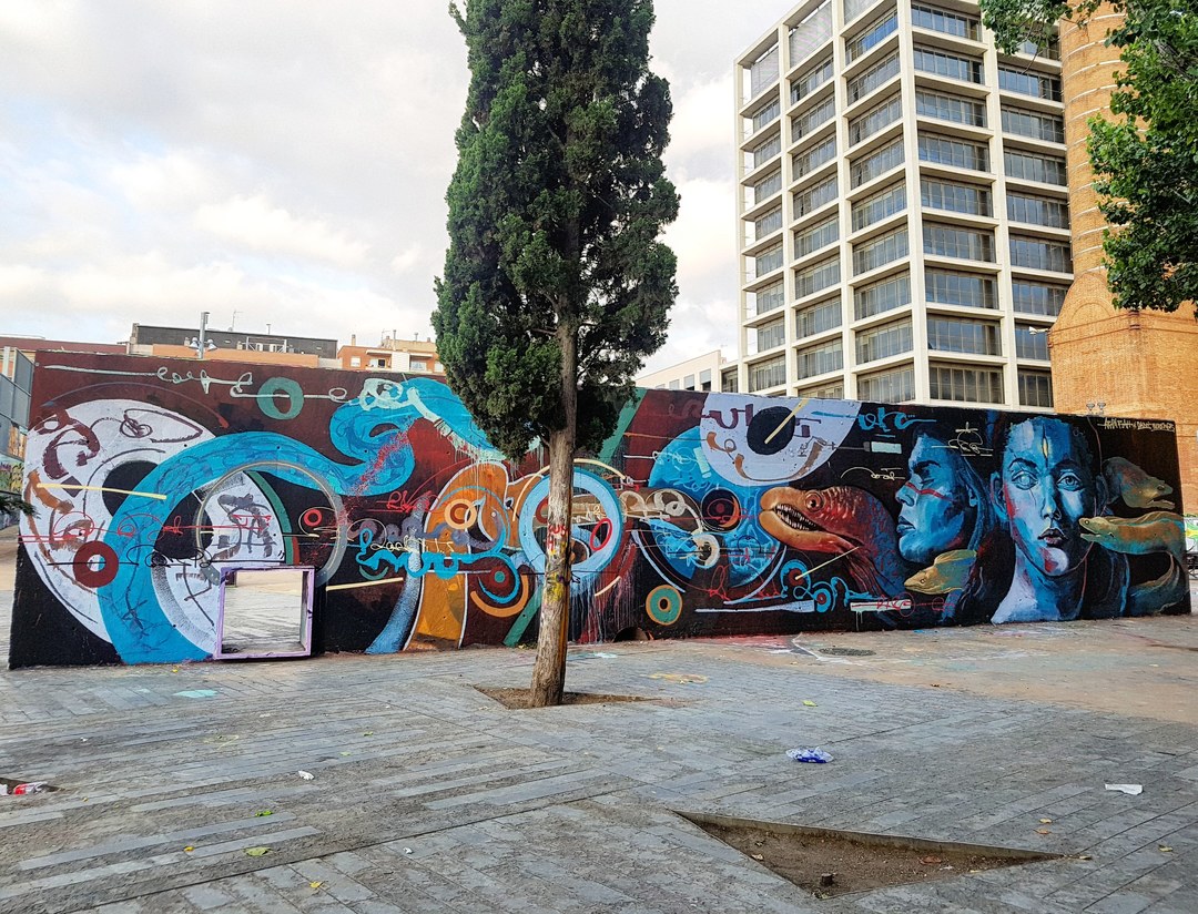 Wallspot - senyorerre3 - Art ARAM RAH & DANI BERENGUER - Barcelona - Tres Xemeneies - Graffity - Legal Walls - 