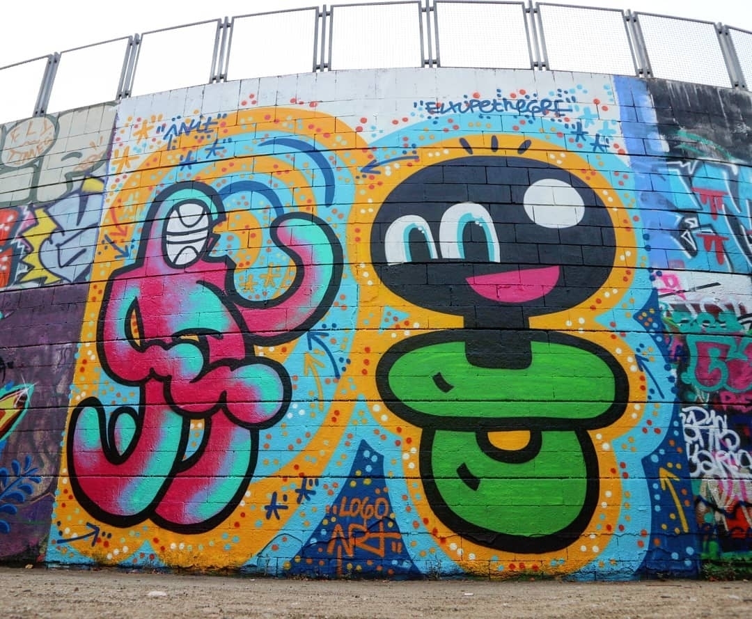 Wallspot - senyorerre3 - Art EL XUPET NEGRE - Barcelona - Drassanes - Graffity - Legal Walls - Ilustración