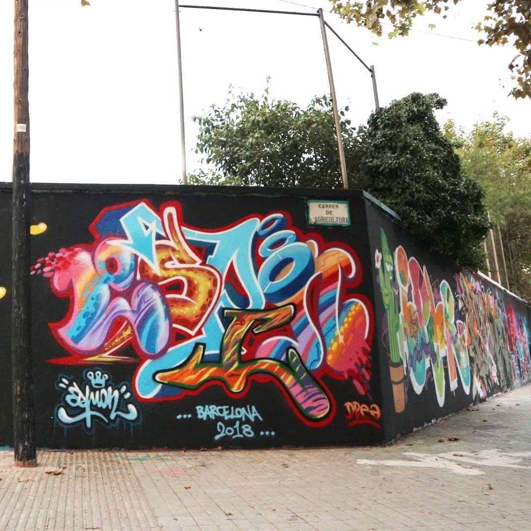 Wallspot - senyorerre3 - Art ESPION - Barcelona - Agricultura - Graffity - Legal Walls - Letras