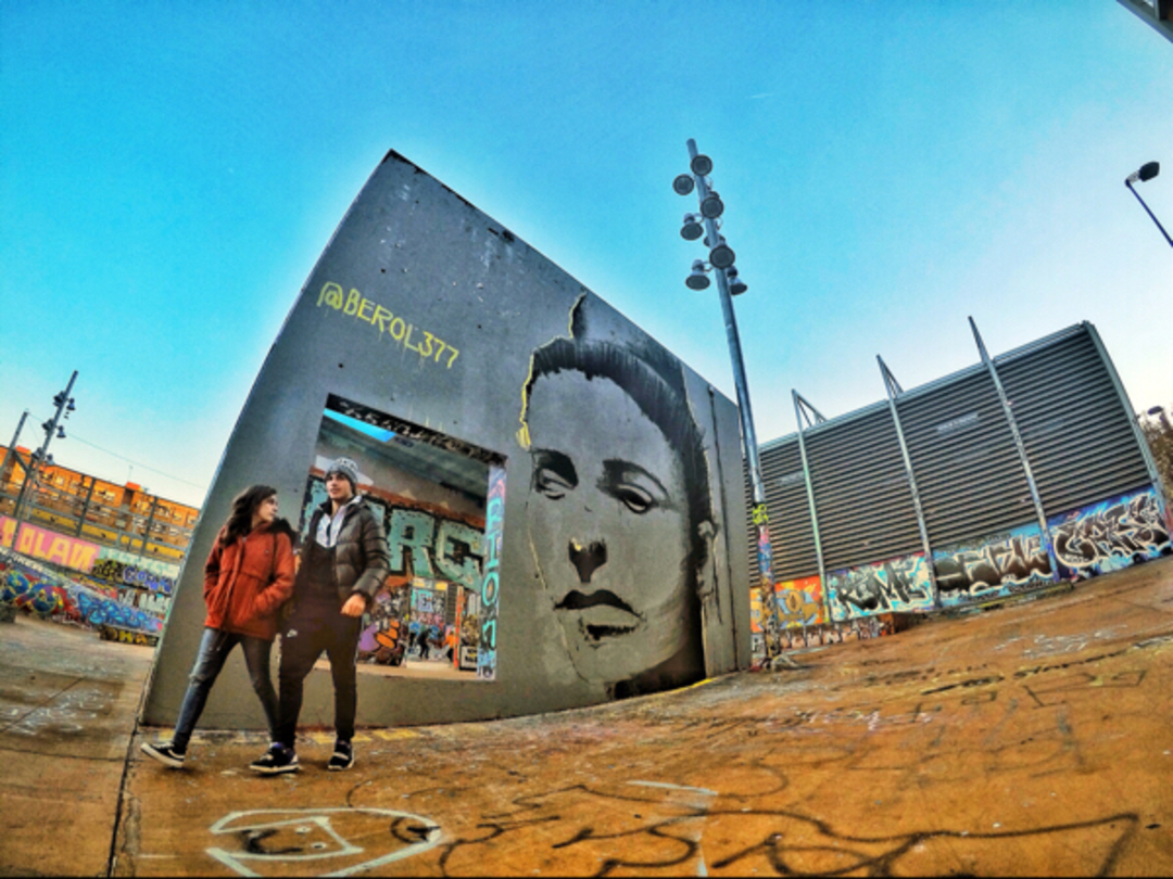 Wallspot - Berol377 - Portrait - Barcelona - CUBE tres xemeneies - Graffity - Legal Walls - Il·lustració