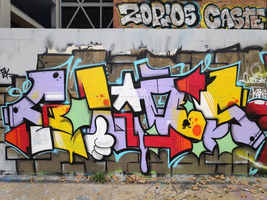 Wallspot - closMotiont2k - Parallel wall - Barcelona - Parallel wall - Graffity - Legal Walls - Letras, Ilustración
