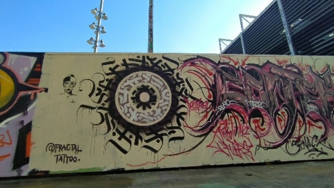 Wallspot - fractaltattoo -  - Barcelona - Drassanes - Graffity - Legal Walls - 