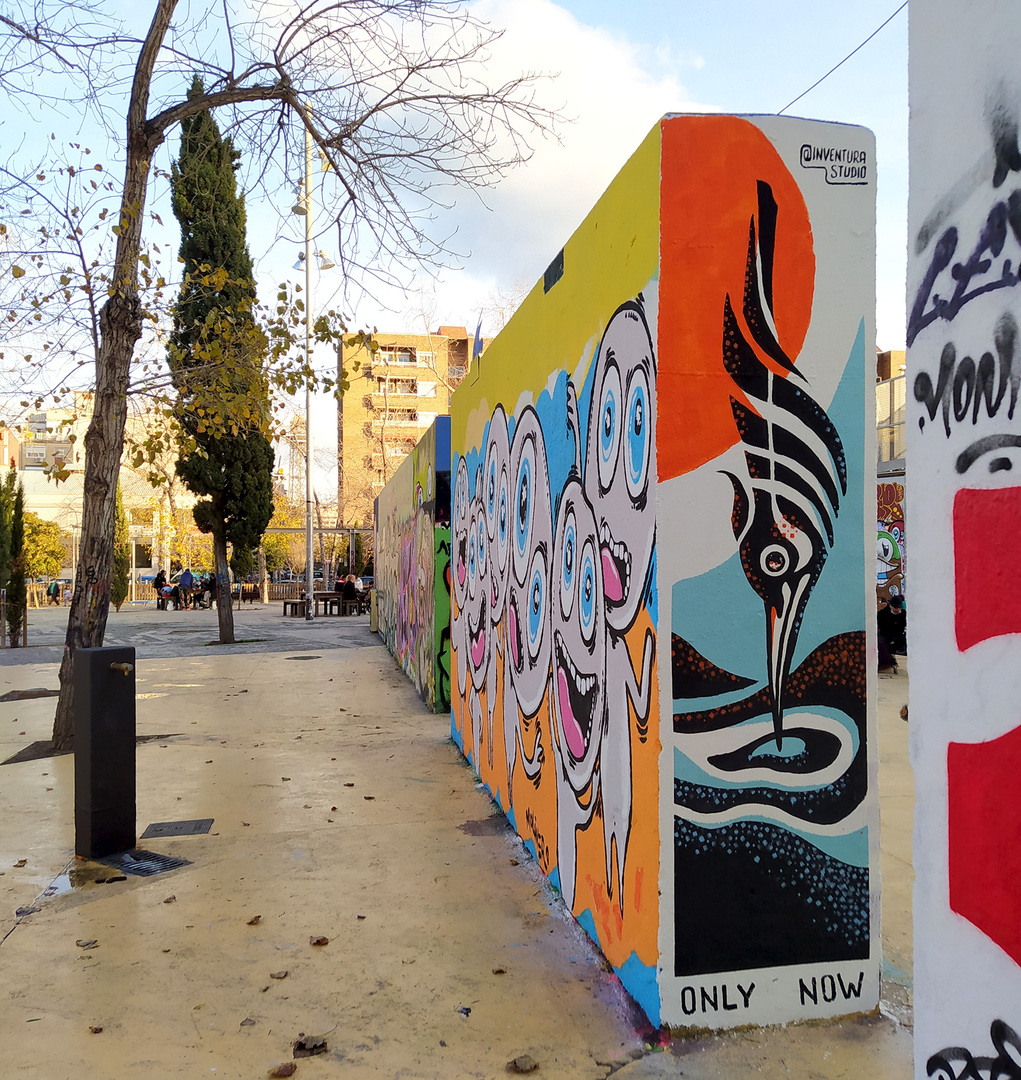 Wallspot - Inventura Studio - Efímero #6 - Barcelona - Tres Xemeneies - Graffity - Legal Walls - Il·lustració, Stencil, Altres