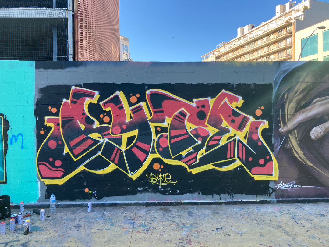 Wallspot - Bite -  - Barcelona - Tres Xemeneies - Graffity - Legal Walls - Letras