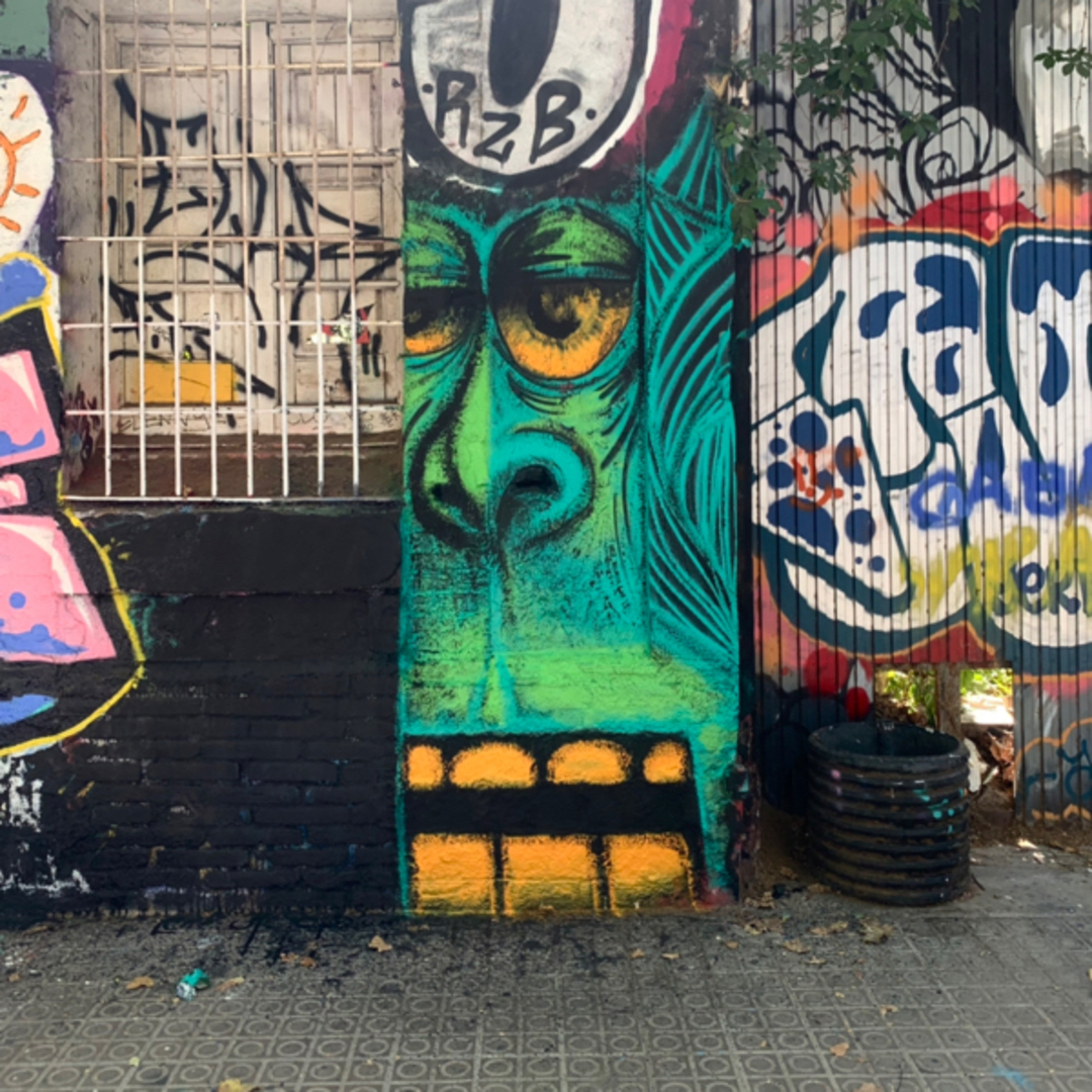 Wallspot - Tom_mi - Western Town - Barcelona - Western Town - Graffity - Legal Walls - Ilustración