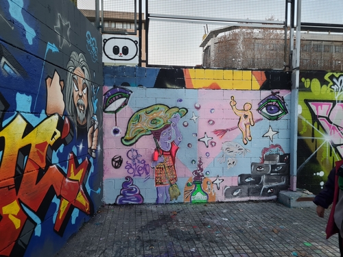 Wallspot - Del Reves - LAS INVISIBILIZADAS - Barcelona - Drassanes - Graffity - Legal Walls - 