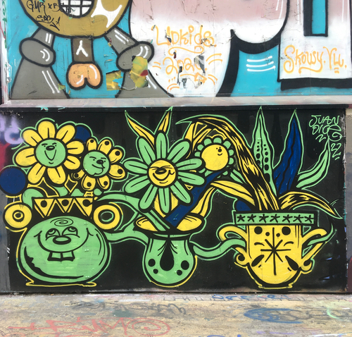 Wallspot -Juan.dice - 3 maxetas  - Barcelona - Tres Xemeneies - Graffity - Legal Walls - 
